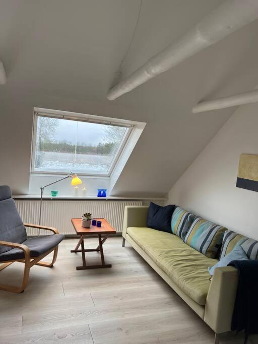 Skont Hus Pa Landet Taet Pa Billund Villa Give Dış mekan fotoğraf
